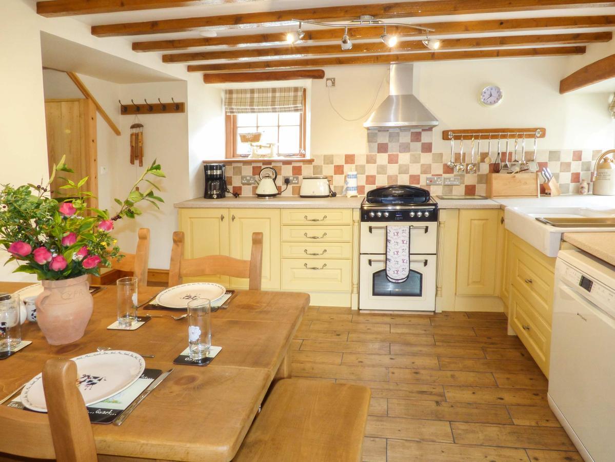 Fell View Cottage Bootle  ภายนอก รูปภาพ